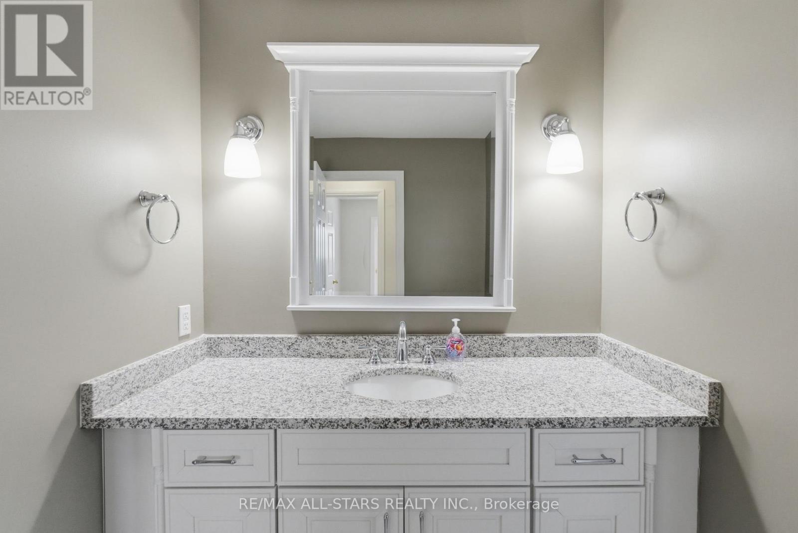 154 Brock Street E, Uxbridge, Ontario  L9P 1K5 - Photo 29 - N12939314