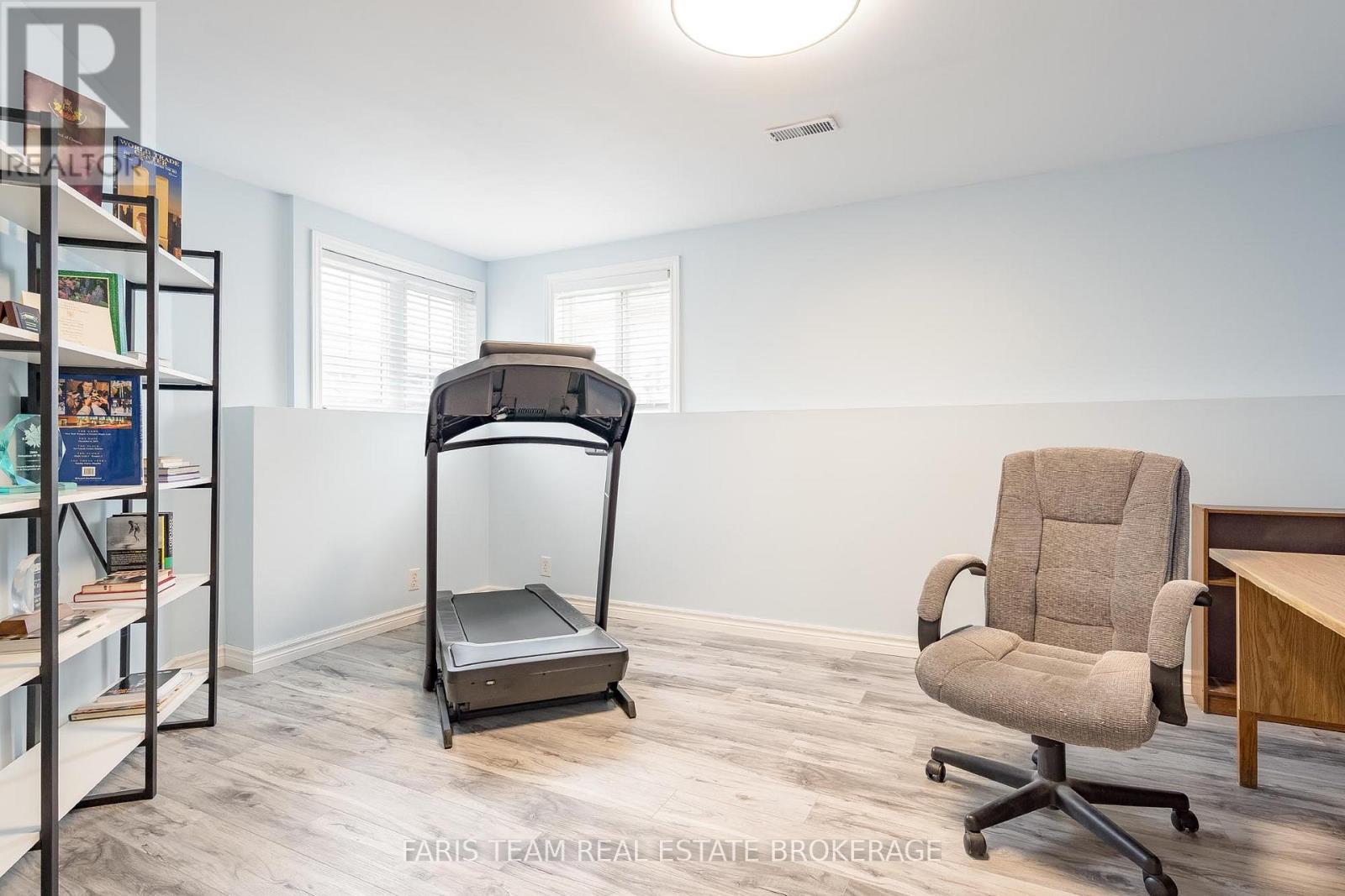 1170 Arnold Street, Innisfil, Ontario  L0L 1W0 - Photo 24 - N12990044