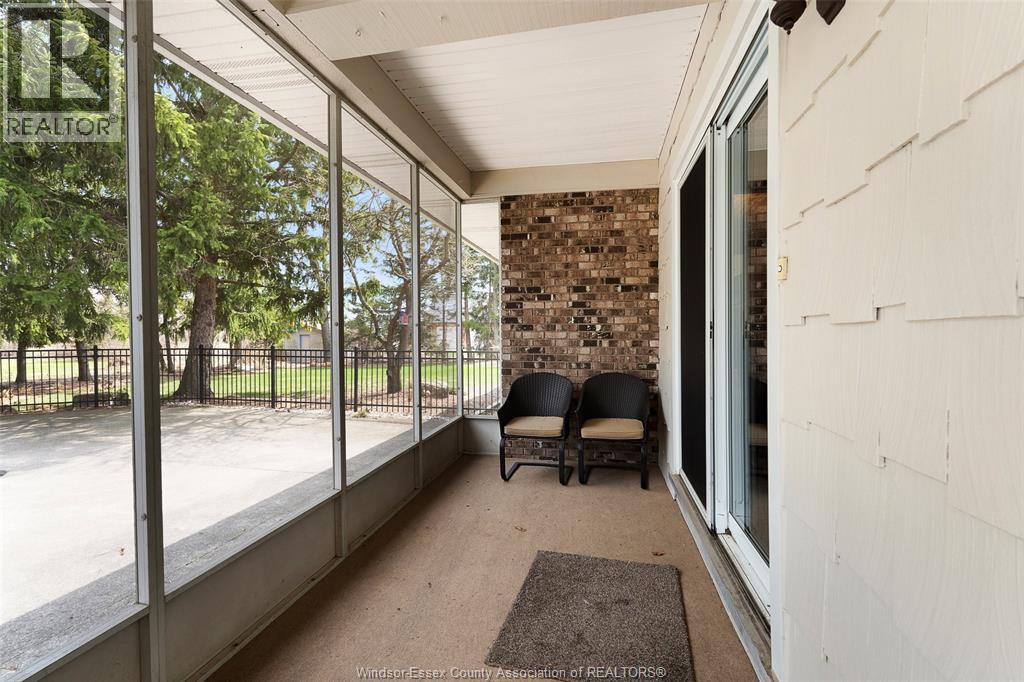 95 Lapointe Street, Lakeshore, Ontario N8M 2X4 - Photo 35 - 26007919