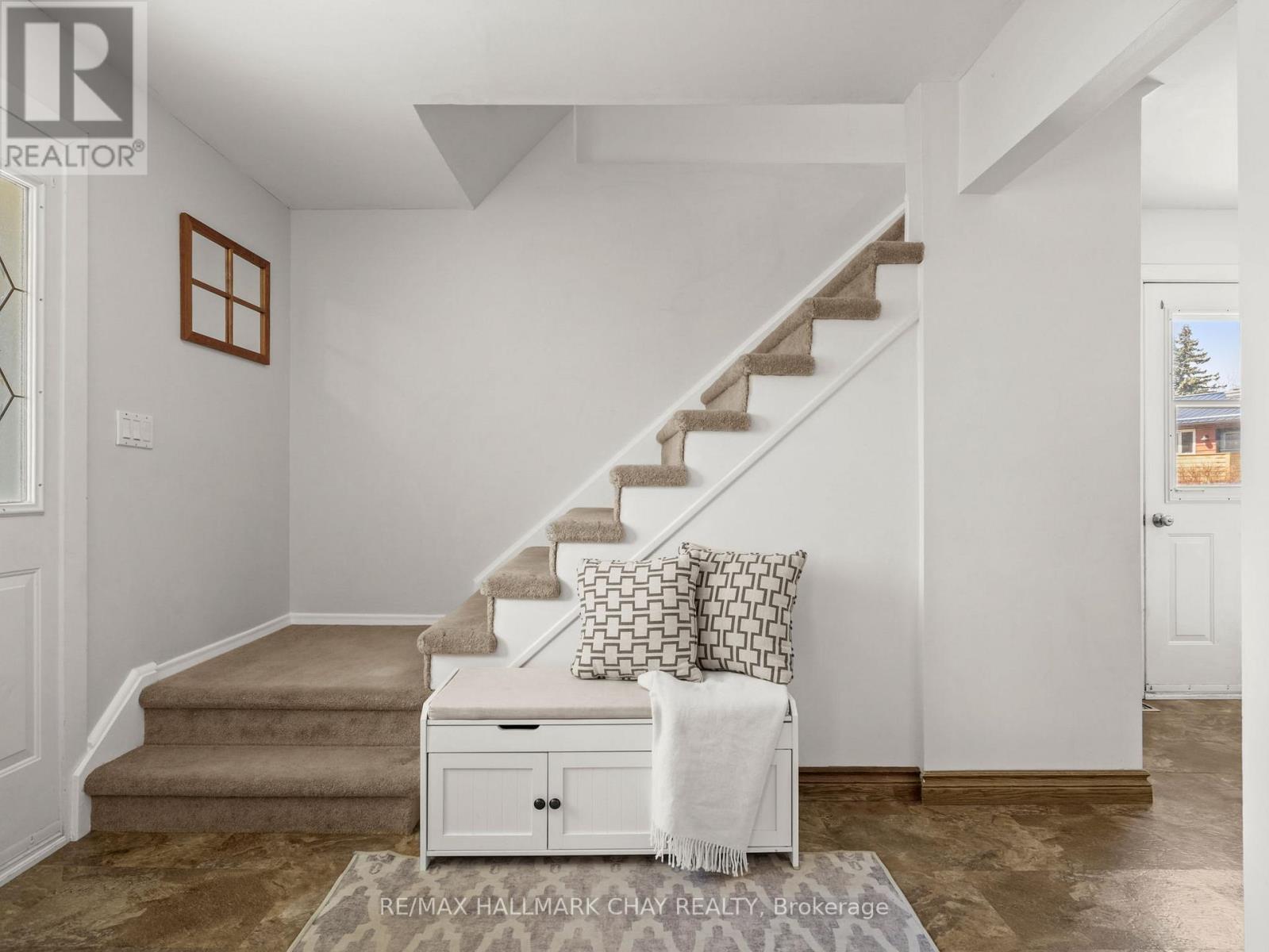 190 Mackenzie Street, New Tecumseth (Alliston), Ontario  L9R 1B8 - Photo 6 - N12990106