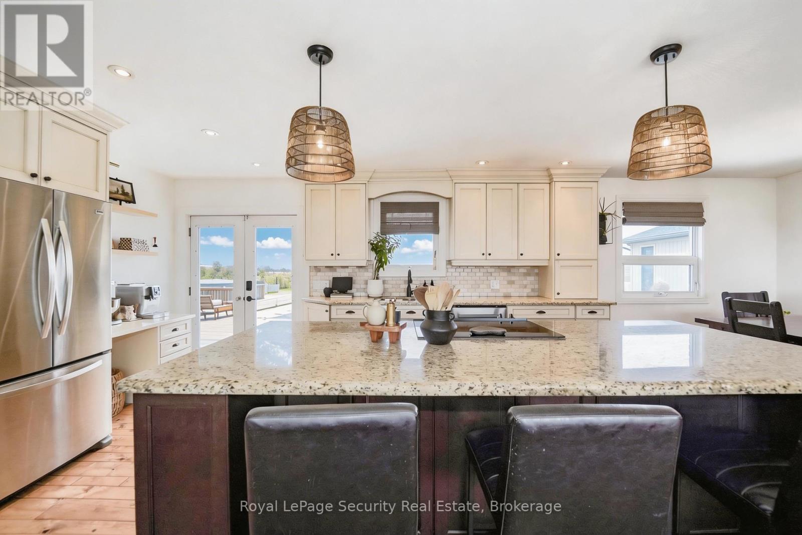 2564 15th Side Road, New Tecumseth, Ontario  L0G 1W0 - Photo 32 - N12990142