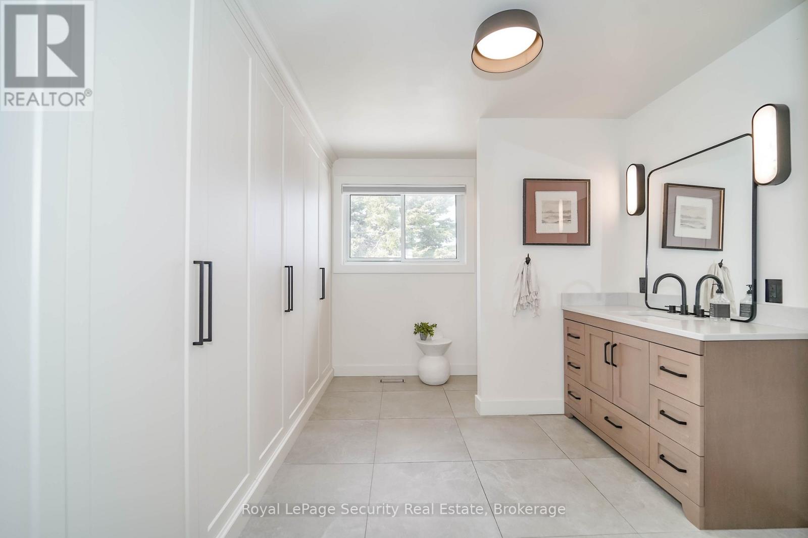 2564 15th Side Road, New Tecumseth, Ontario  L0G 1W0 - Photo 38 - N12990142