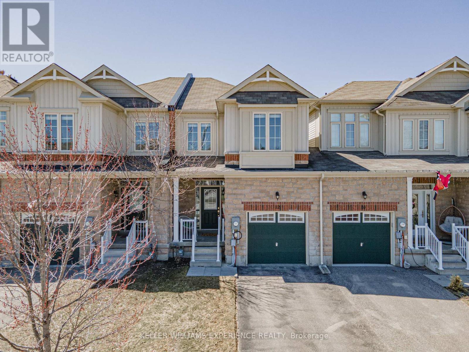 12 Greenwood Drive, Essa, Ontario  L3W 0N5 - Photo 2 - N12990182