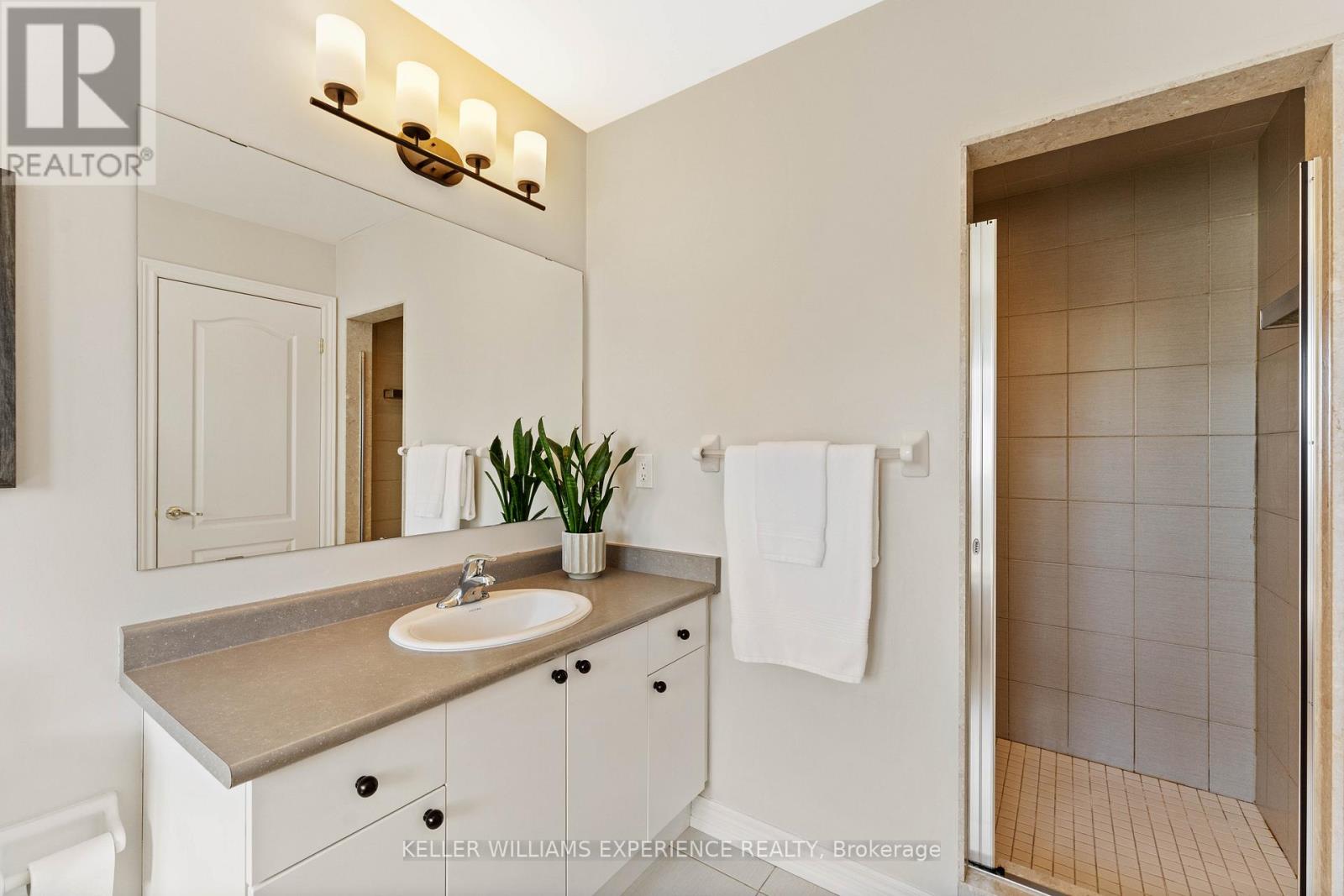 12 Greenwood Drive, Essa, Ontario  L3W 0N5 - Photo 21 - N12990182