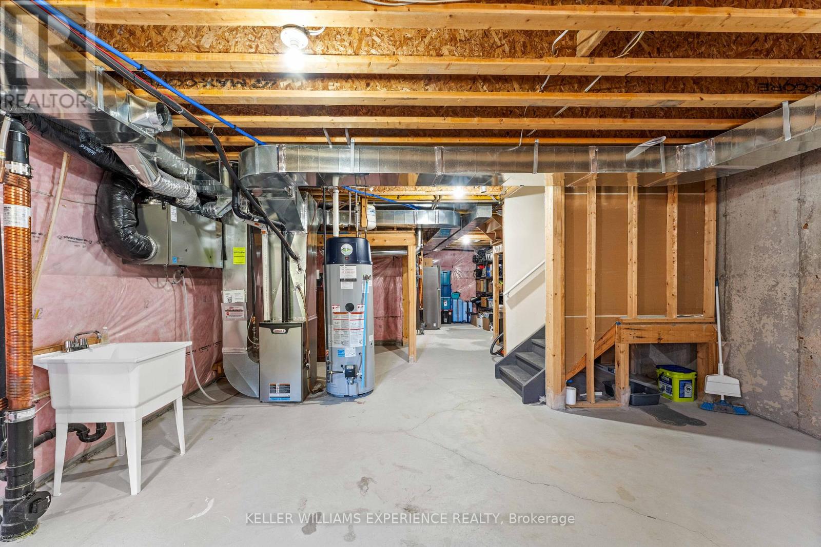 12 Greenwood Drive, Essa, Ontario  L3W 0N5 - Photo 27 - N12990182