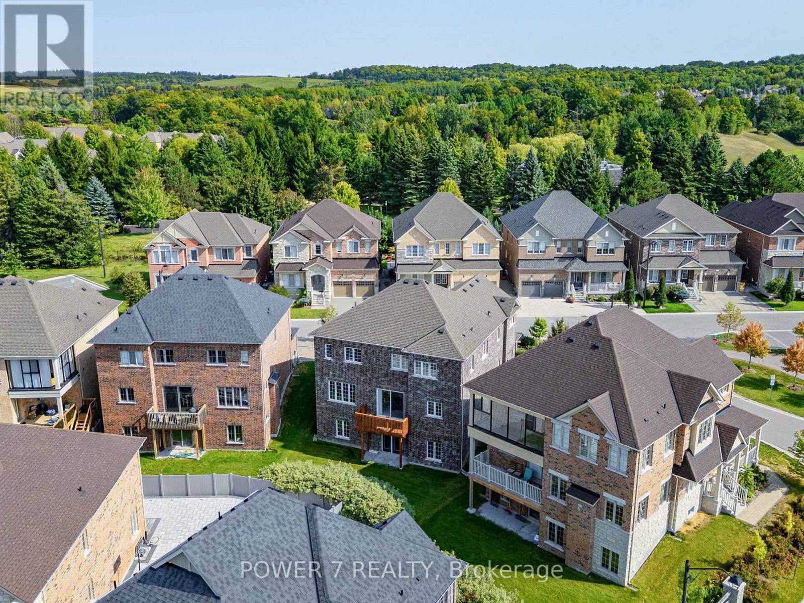 61 Match Point Court, Aurora, Ontario  L4G 3J1 - Photo 47 - N12990194