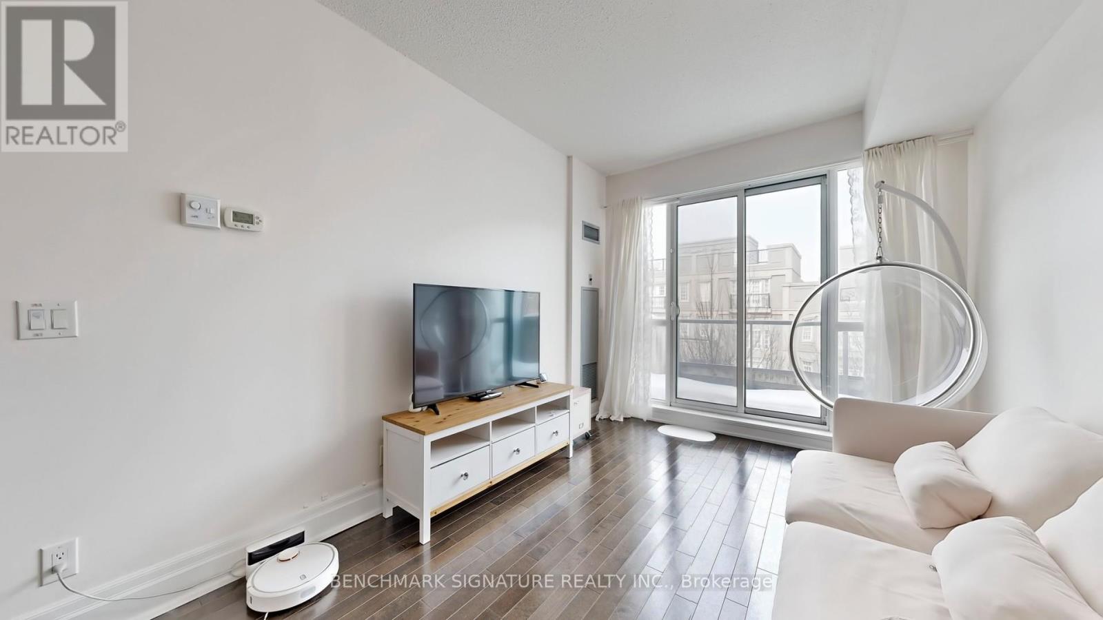 318 - 39 Upper Duke Crescent, Markham, Ontario  L6G 0B8 - Photo 9 - N12990202