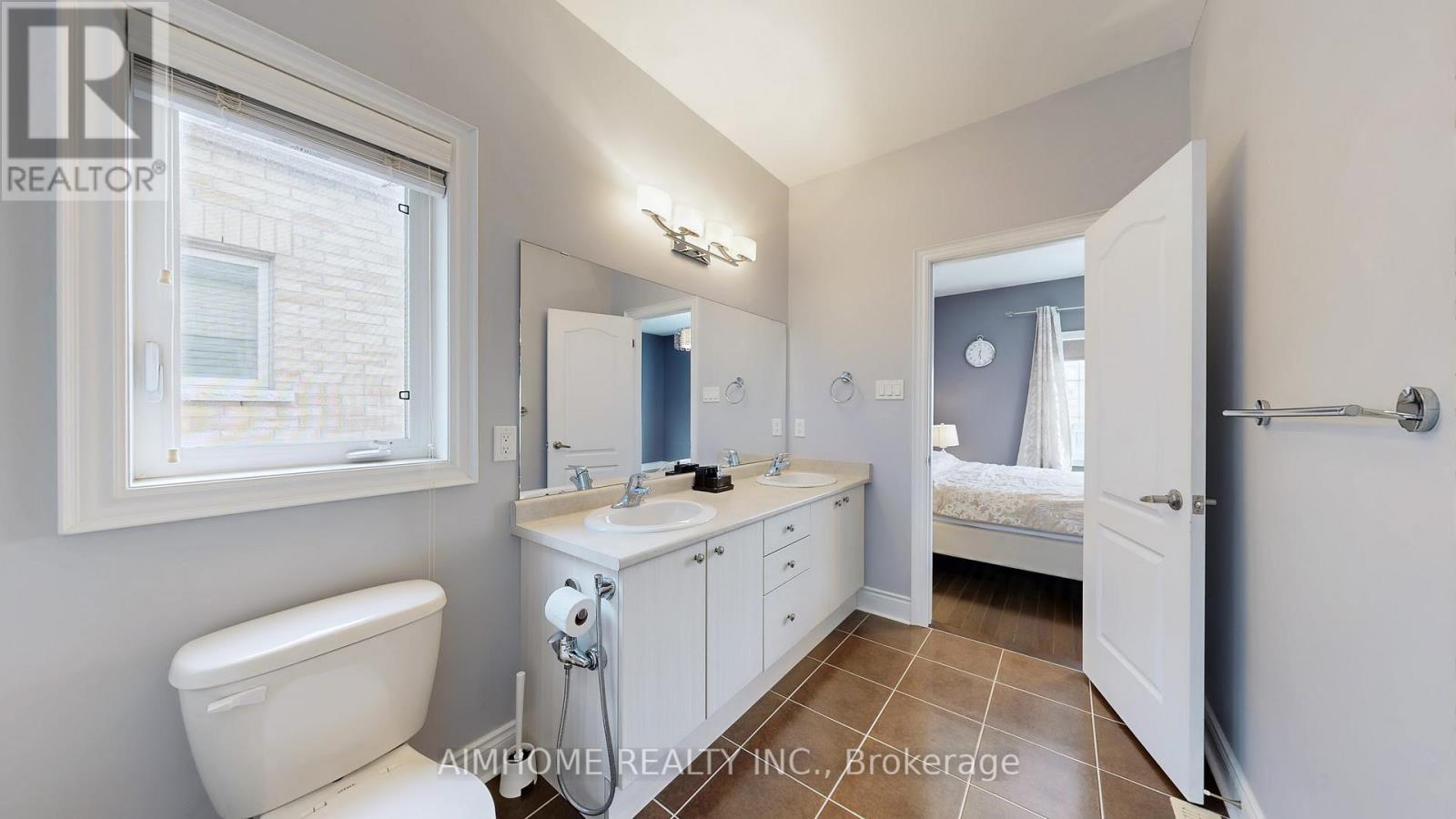 18 Bristlewood Crescent, Vaughan, Ontario  L4J 0H4 - Photo 27 - N12990292