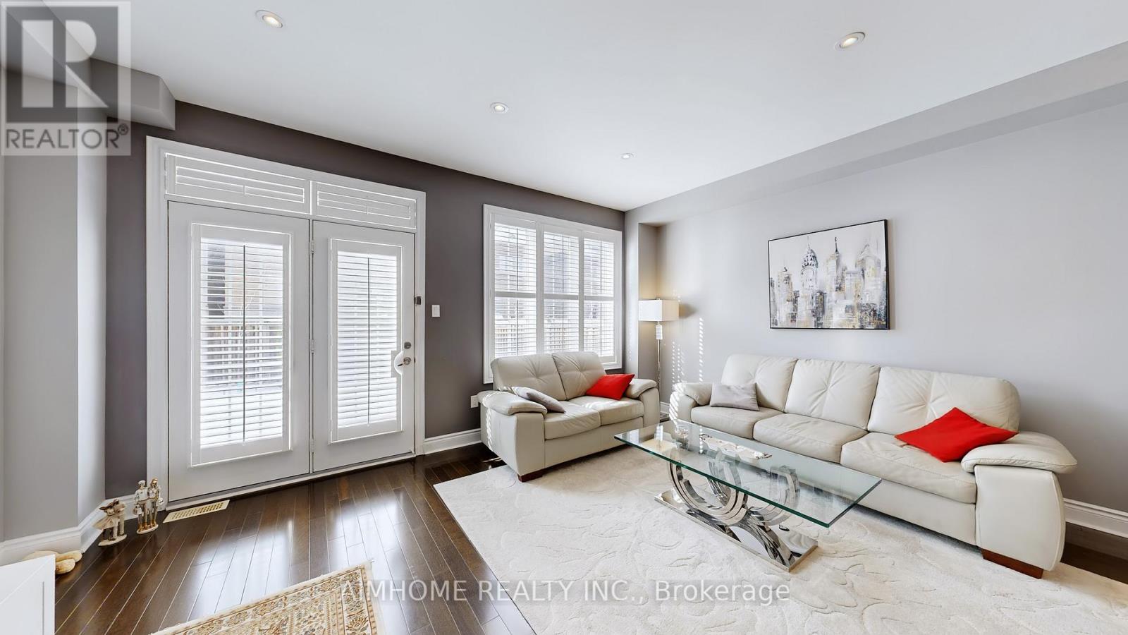 18 Bristlewood Crescent, Vaughan, Ontario  L4J 0H4 - Photo 4 - N12990292