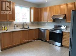 67 Yale Lane, Markham, Ontario  L6B 1G7 - Photo 10 - N12990334