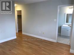 67 Yale Lane, Markham, Ontario  L6B 1G7 - Photo 13 - N12990334