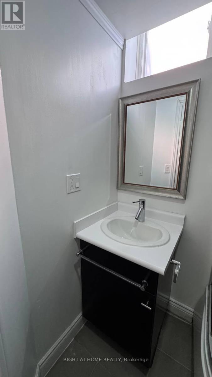Basement - 24 Jondan Crescent, Markham, Ontario  L3T 3Z5 - Photo 11 - N12990378