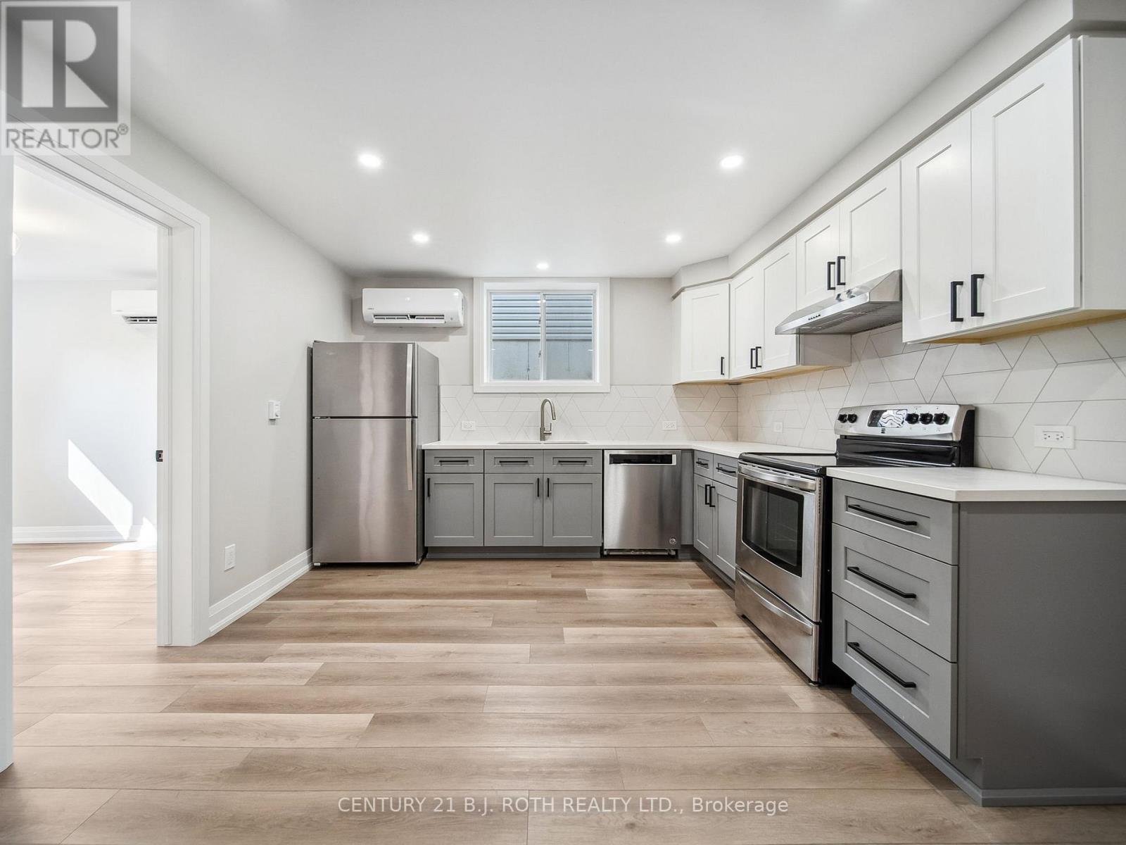 LOWER - 14 CHRISTINE PLACE, Orillia, Ontario