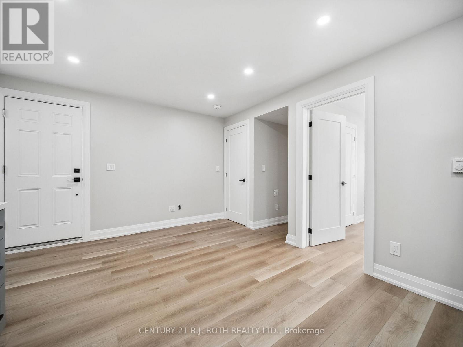 Lower - 14 Christine Place, Orillia, Ontario  L3V 7P1 - Photo 5 - S12990388