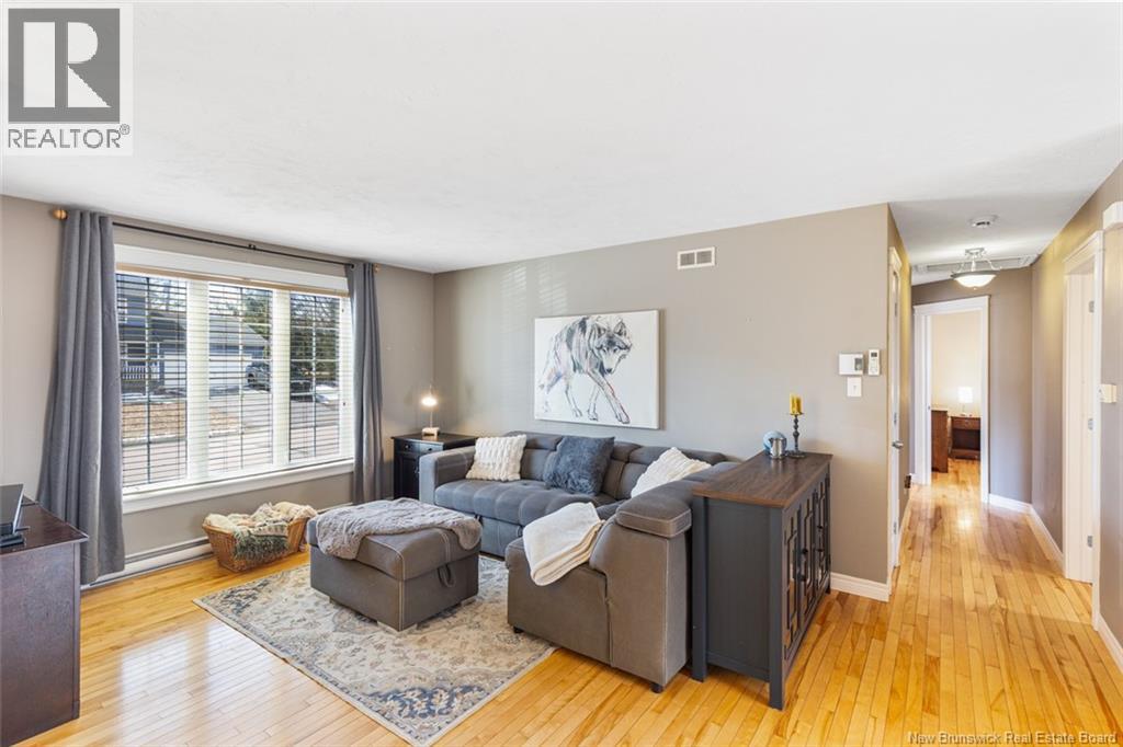 75 Mcandrew Street, Moncton, New Brunswick  E1G 4Z2 - Photo 5 - NB136808