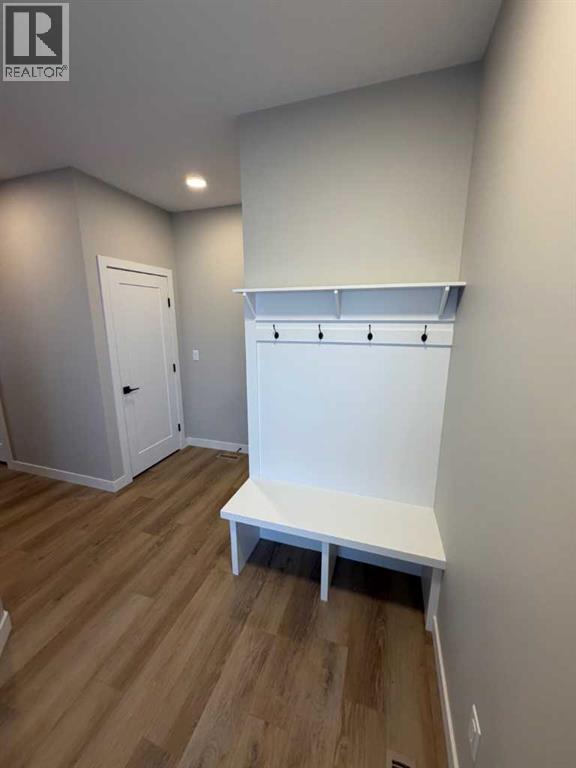 139 Gray Close, Sylvan Lake, Alberta  T4S 0W4 - Photo 3 - A2247375