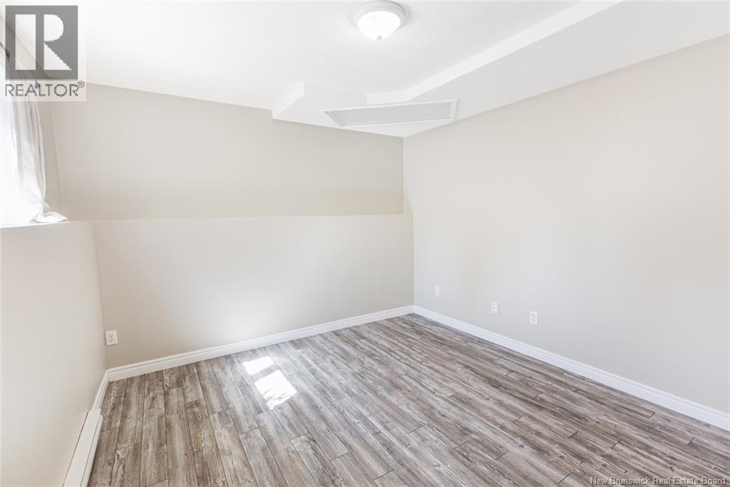 75 Mcandrew Street, Moncton, New Brunswick  E1G 4Z2 - Photo 30 - NB136808
