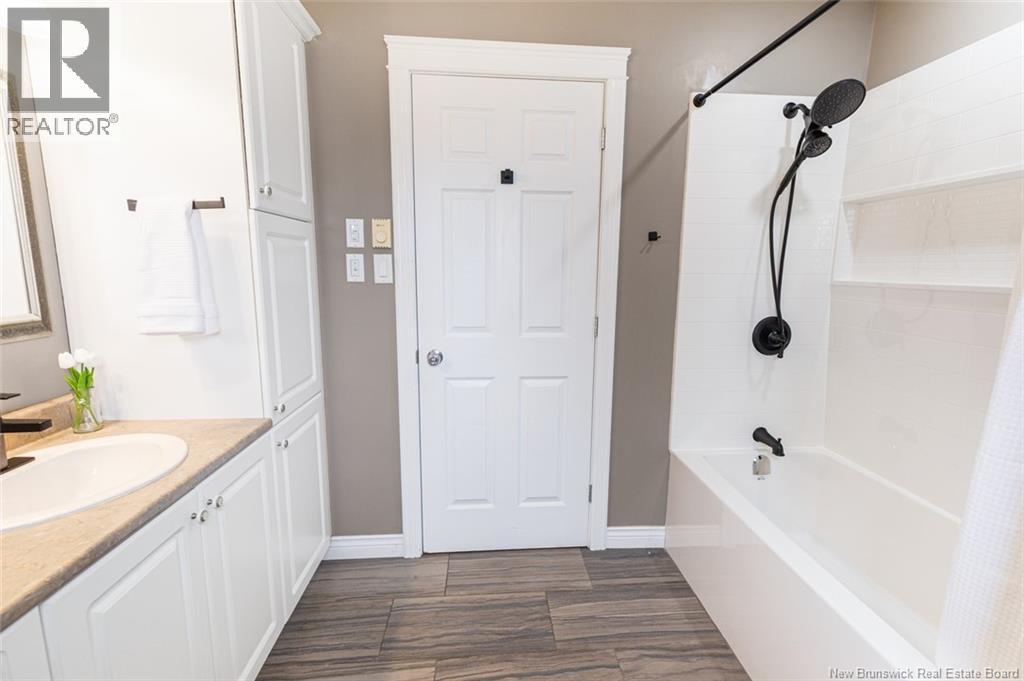 75 Mcandrew Street, Moncton, New Brunswick  E1G 4Z2 - Photo 14 - NB136808