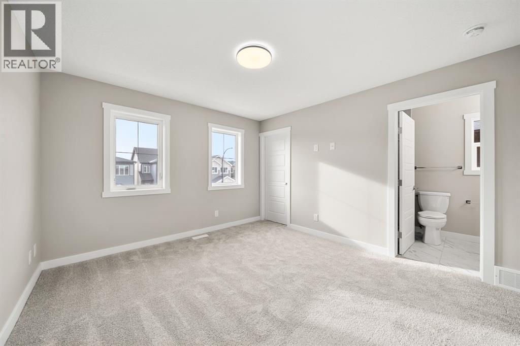 122 Sora Gardens Se, Calgary, Alberta  T3S 0V3 - Photo 7 - A2283234