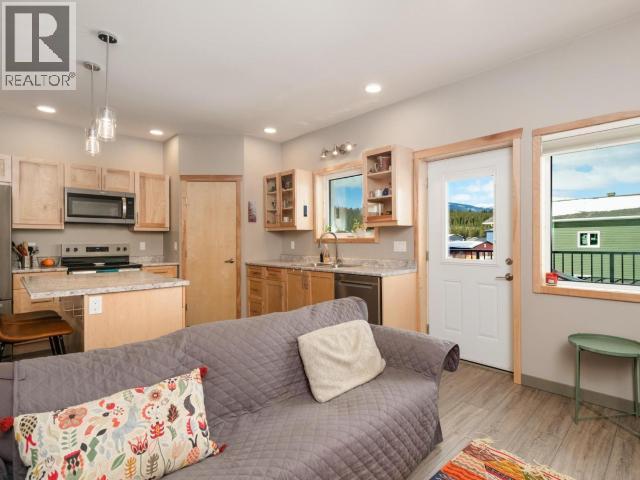 38 Wyvern Avenue, Whitehorse, Yukon Y1A 0T6 - Photo 10 - 17168