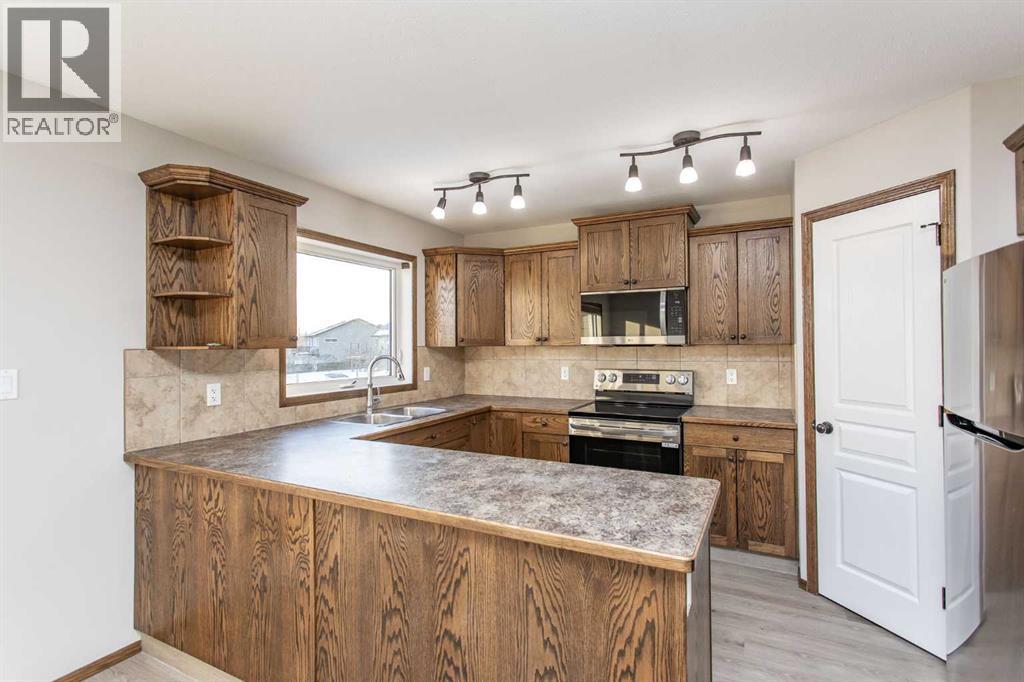 92 Iron Wolf Boulevard, Lacombe, Alberta  T4L 0C7 - Photo 9 - A2298162