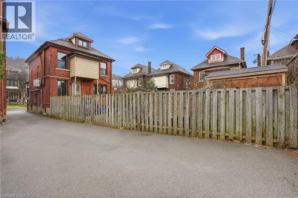 1 Rutherford Avenue, Hamilton, Ontario  L8M 1Y3 - Photo 42 - 40816262