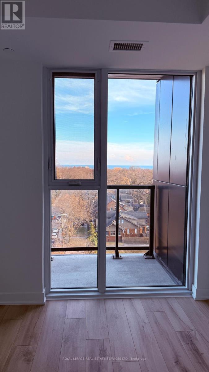 1005 - 1660 Bloor Street W, Toronto, Ontario  M6P 1A8 - Photo 10 - W12982598