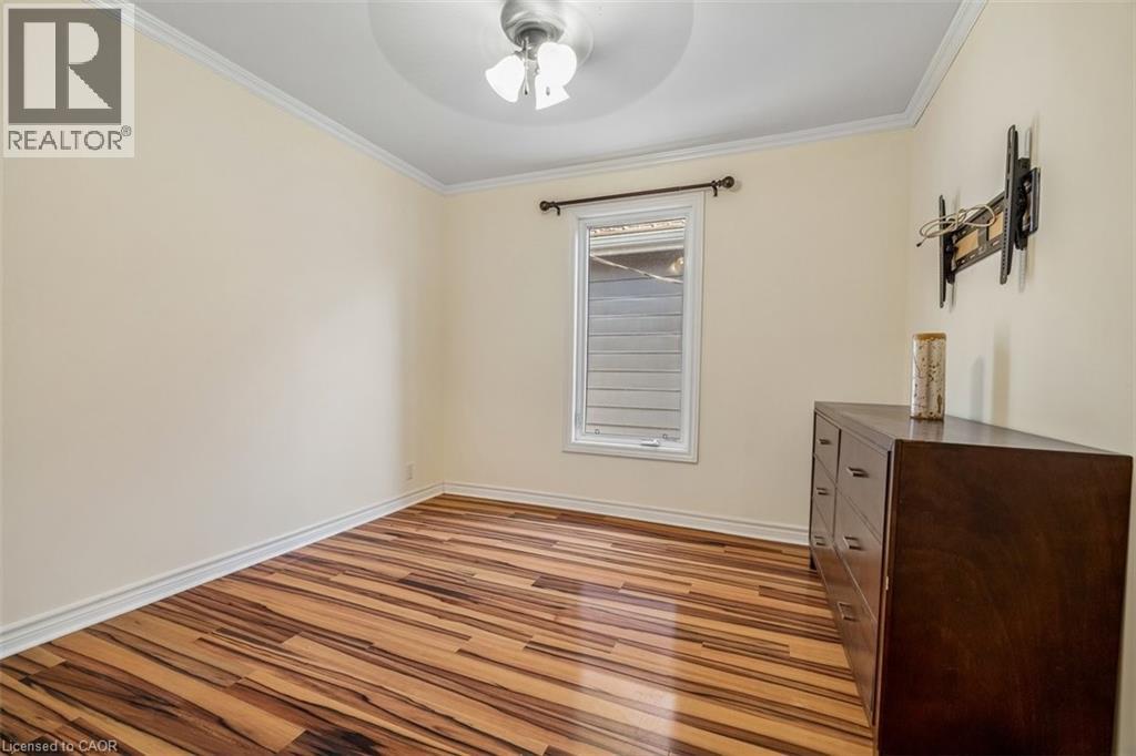 56 James Street, Dundas, Ontario  L9H 2J7 - Photo 18 - 40818859