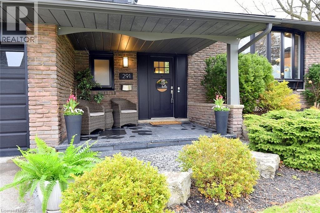 291 Carla Court, Burlington, Ontario  L7L 1P4 - Photo 2 - 40819719