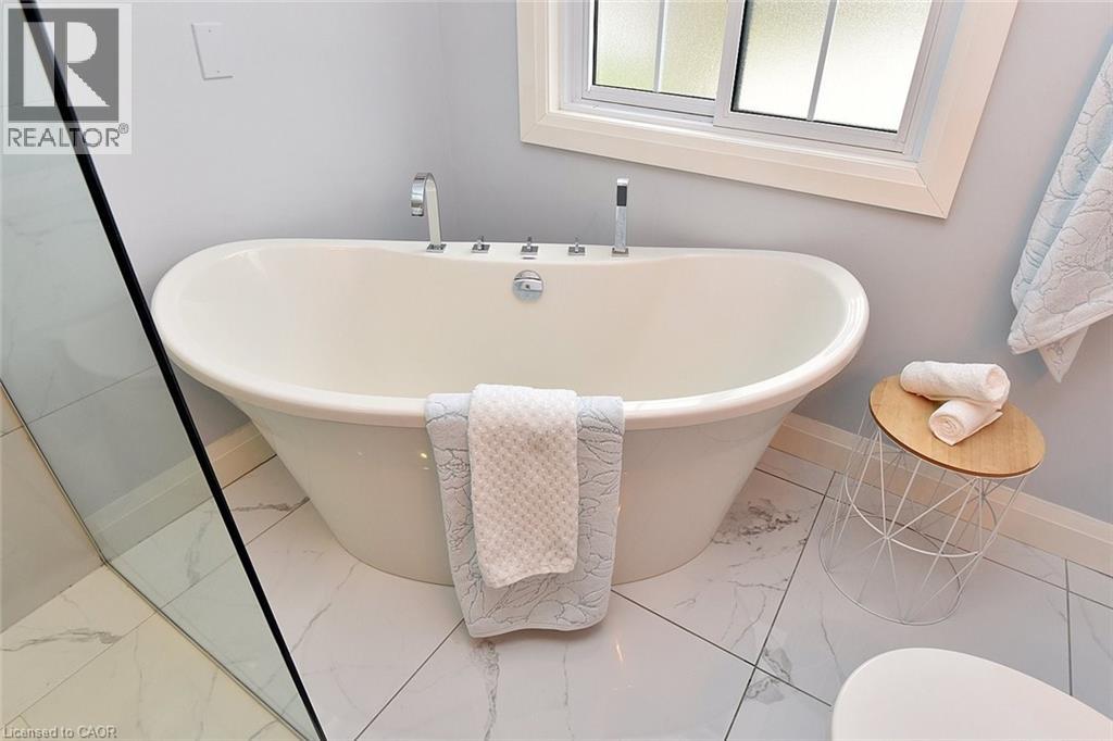 291 Carla Court, Burlington, Ontario  L7L 1P4 - Photo 34 - 40819719