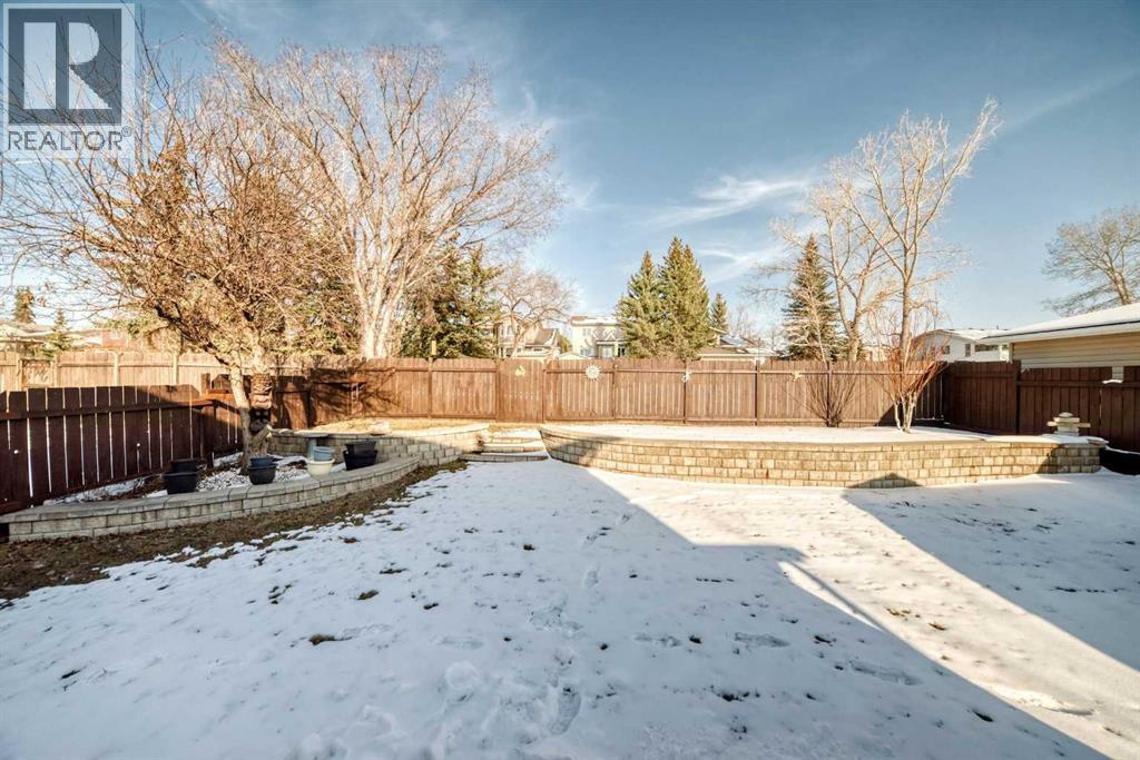 8 Meadow Place SE, Airdrie, Alberta T4A 1W4 - Photo 36 - A2299404