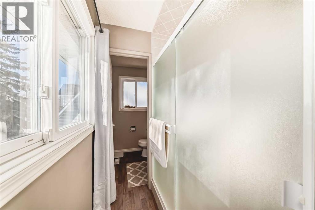 8 Meadow Place SE, Airdrie, Alberta T4A 1W4 - Photo 22 - A2299404