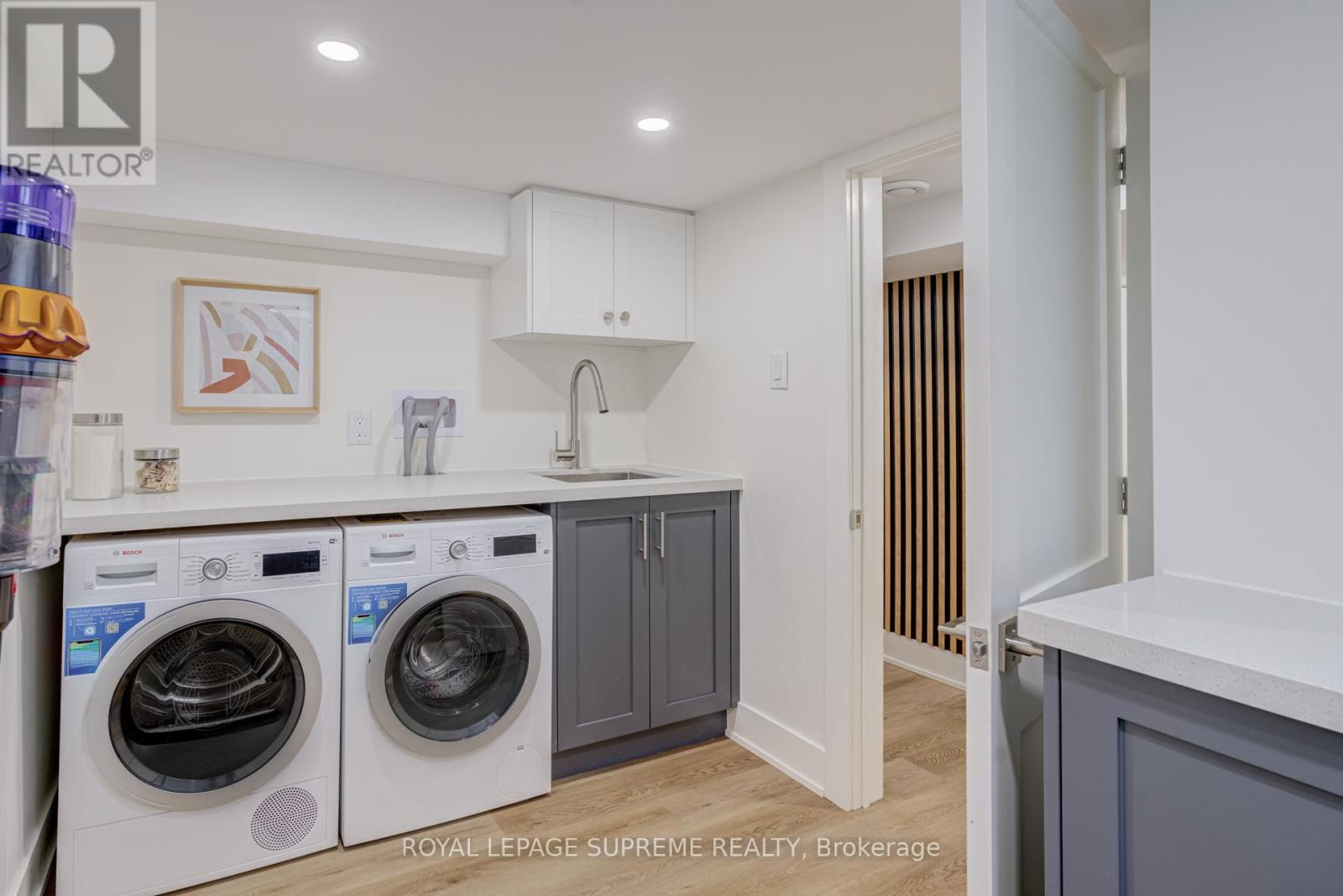 21 Murray Street, Brampton, Ontario  L6X 1R6 - Photo 16 - W12990104