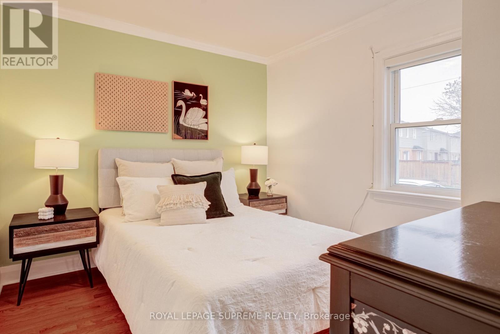 21 Murray Street, Brampton, Ontario  L6X 1R6 - Photo 8 - W12990104