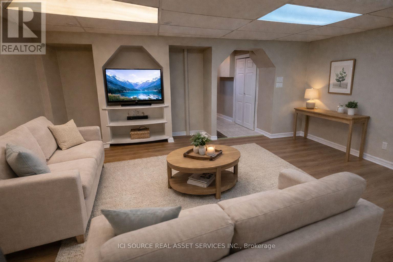 Basement - 31 Greenwood Crescent, Brampton, Ontario  L6S 1T2 - Photo 3 - W12990152