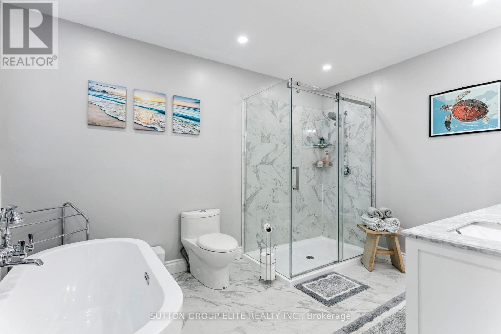 5824 Prairie Circle, Mississauga, Ontario  L5N 6B4 - Photo 35 - W12990178