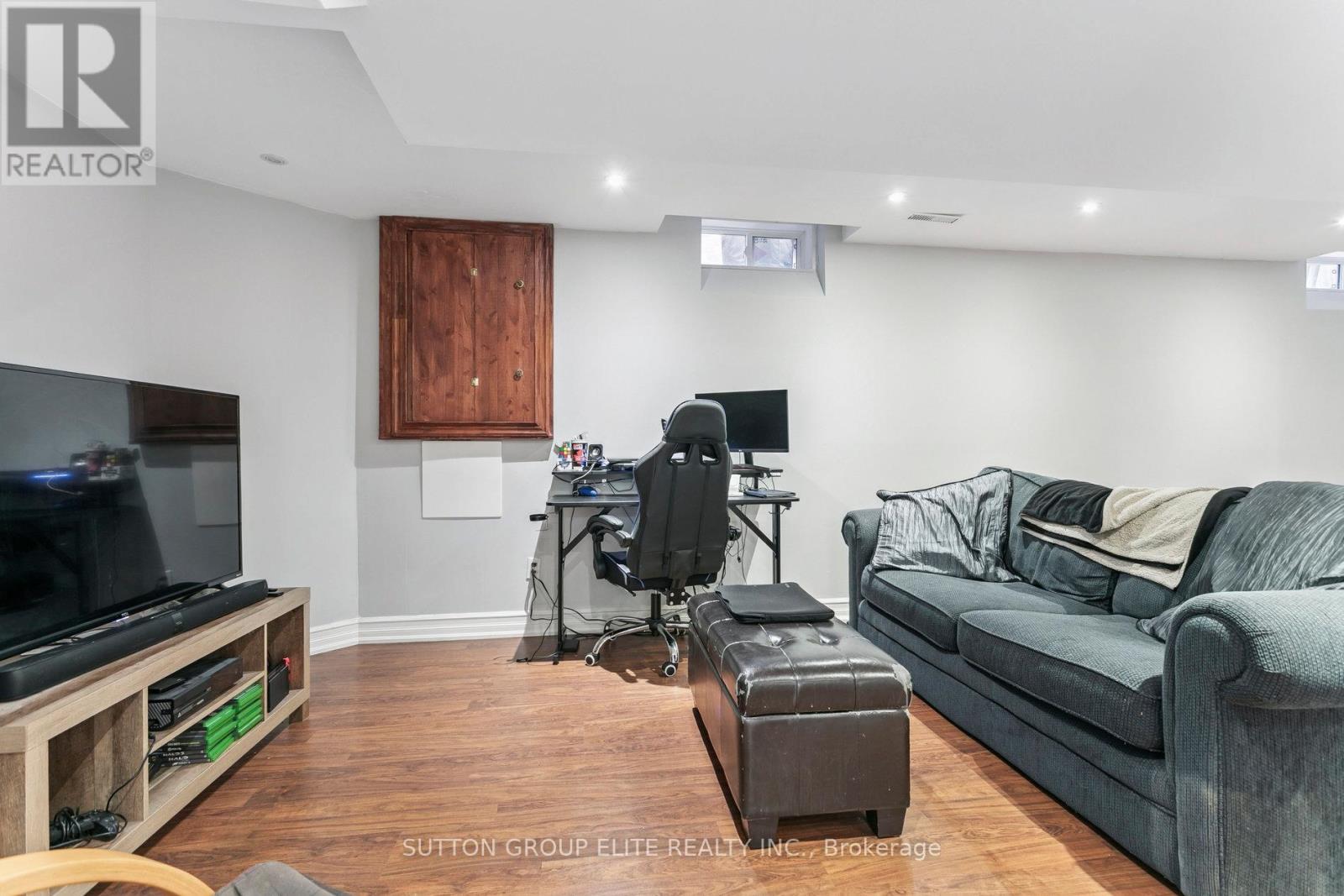 5824 Prairie Circle, Mississauga, Ontario  L5N 6B4 - Photo 40 - W12990178