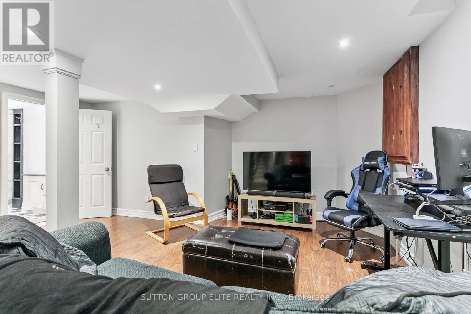 5824 Prairie Circle, Mississauga, Ontario  L5N 6B4 - Photo 43 - W12990178