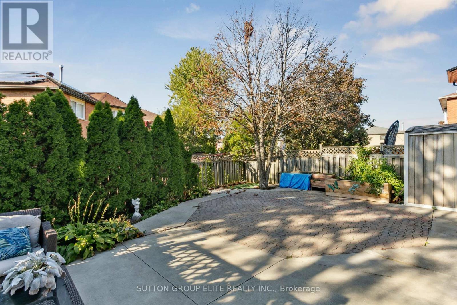 5824 Prairie Circle, Mississauga, Ontario  L5N 6B4 - Photo 49 - W12990178