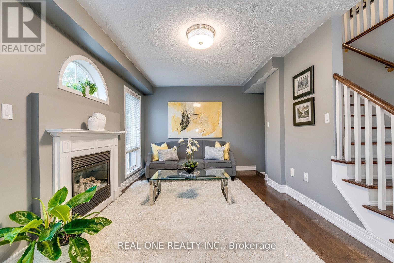 368 Kittridge Road, Oakville, Ontario  L6H 7K6 - Photo 18 - W12990206