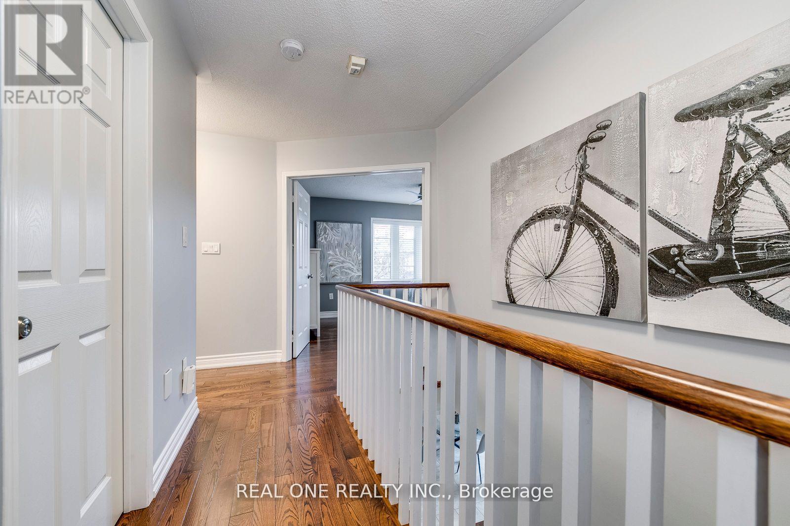 368 Kittridge Road, Oakville, Ontario  L6H 7K6 - Photo 23 - W12990206