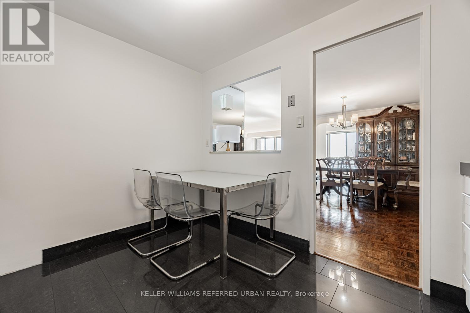 1409 - 1400 Dixie Road, Mississauga, Ontario  L5E 3E1 - Photo 12 - W12990210