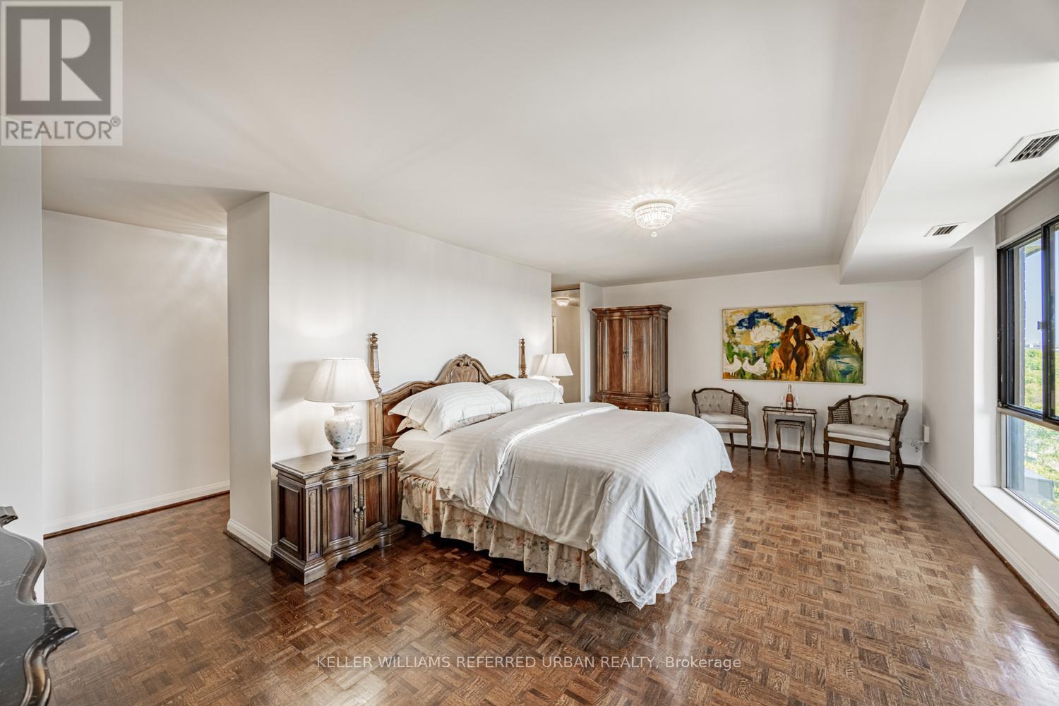 1409 - 1400 Dixie Road, Mississauga, Ontario  L5E 3E1 - Photo 18 - W12990210