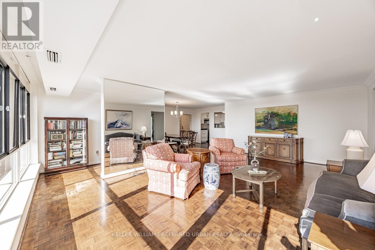 1409 - 1400 Dixie Road, Mississauga, Ontario  L5E 3E1 - Photo 9 - W12990210