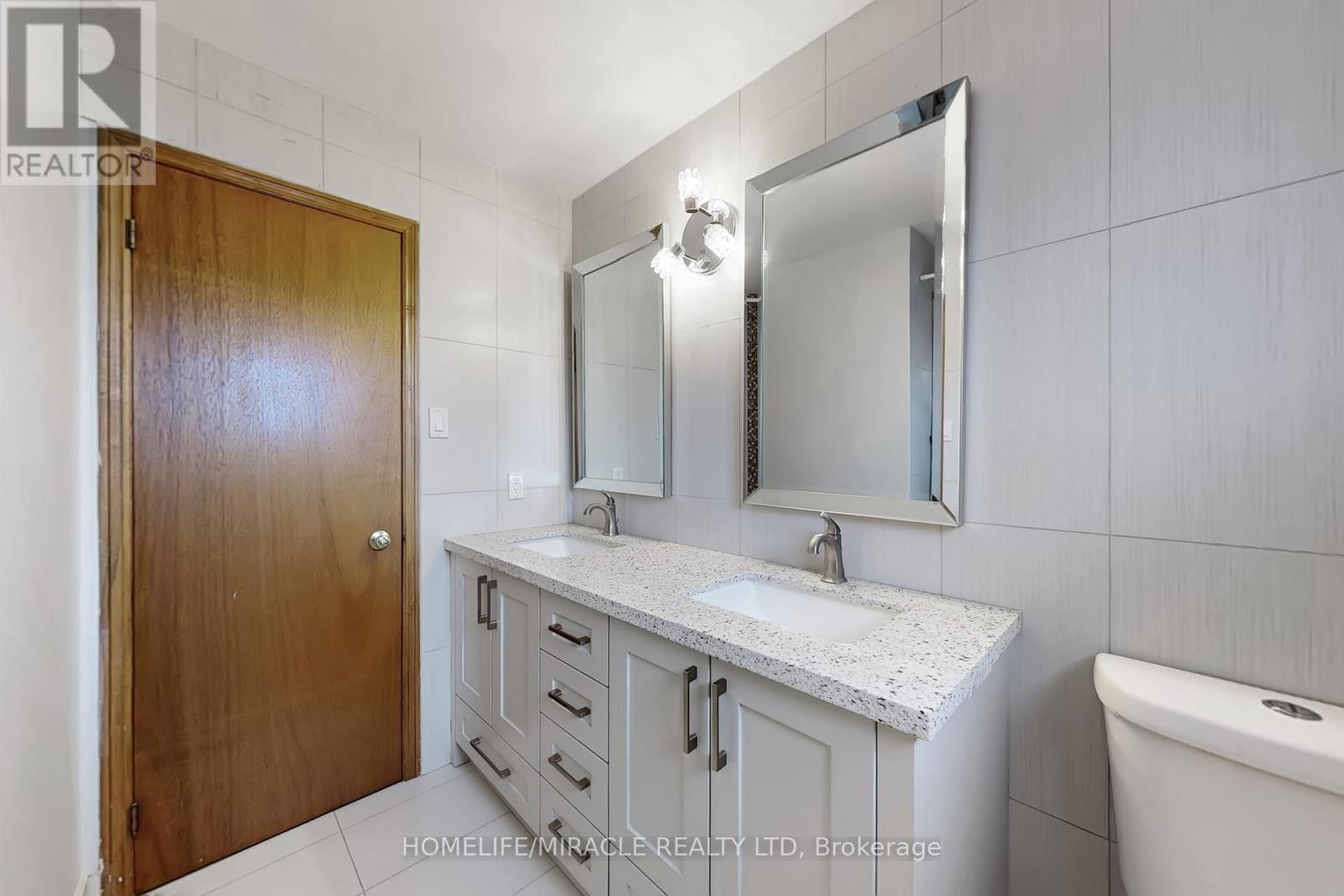 14 Rodwell Court, Brampton, Ontario  L6Y 4G7 - Photo 29 - W12990218