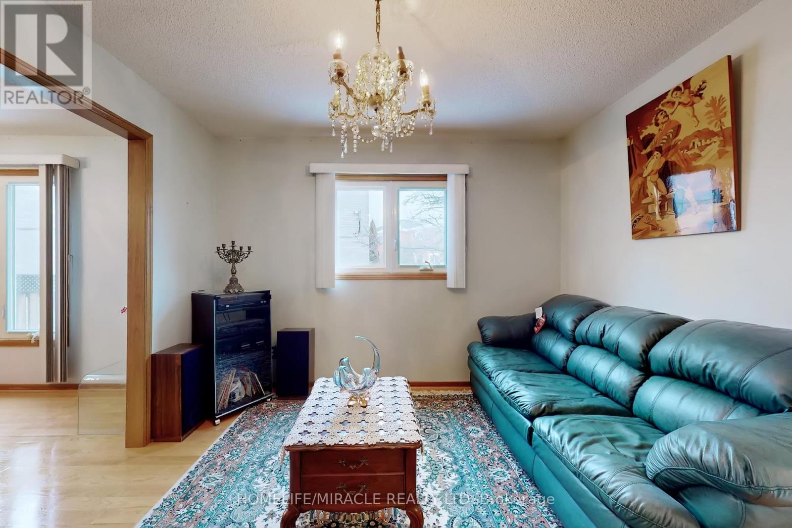 14 Rodwell Court, Brampton, Ontario  L6Y 4G7 - Photo 9 - W12990218