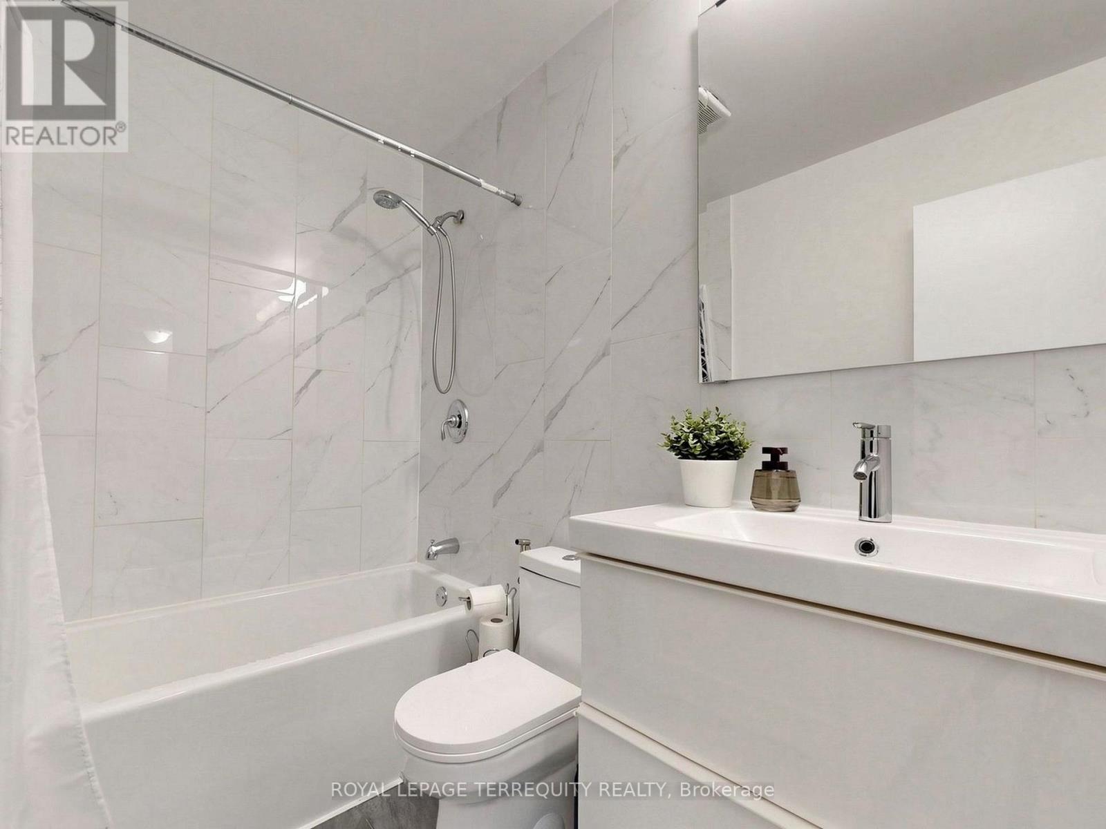 49 - 6730 Falconer Drive, Mississauga, Ontario  L5N 1L5 - Photo 21 - W12990240