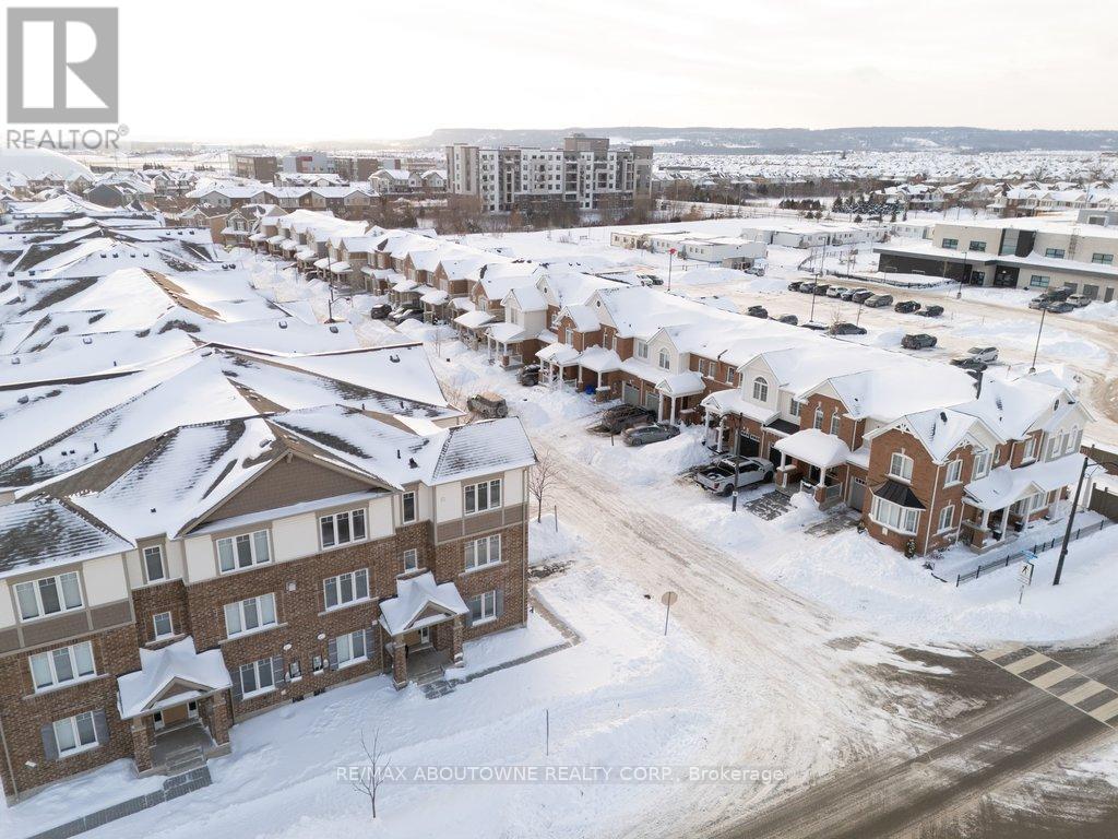 1133 Duignan Crescent, Milton, Ontario  L9E 1C3 - Photo 43 - W12990252