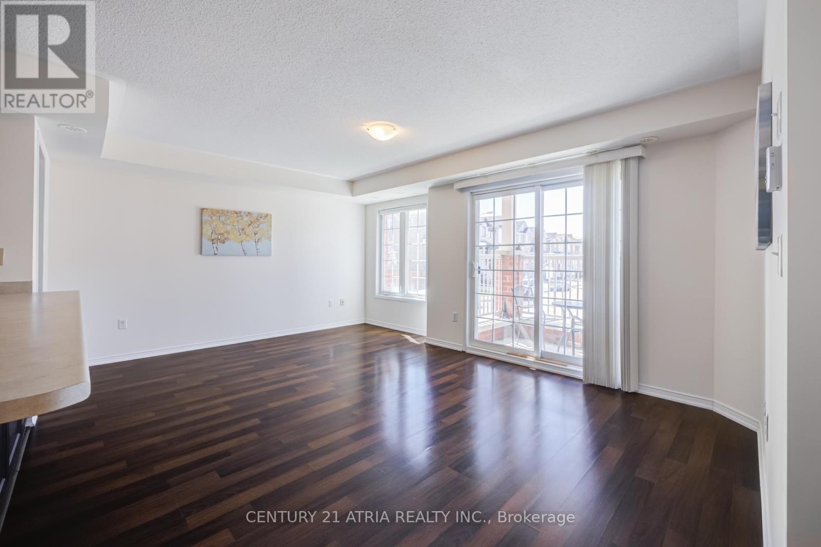 5 - 129 Isaac Devins Boulevard, Toronto, Ontario  M9M 0C4 - Photo 11 - W12990332