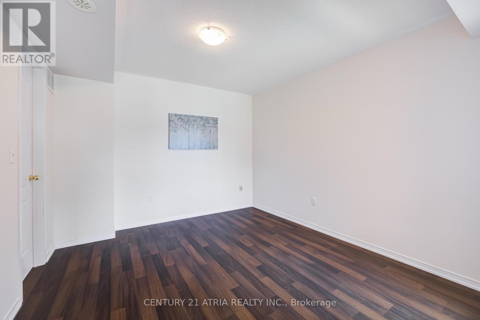 5 - 129 Isaac Devins Boulevard, Toronto, Ontario  M9M 0C4 - Photo 16 - W12990332